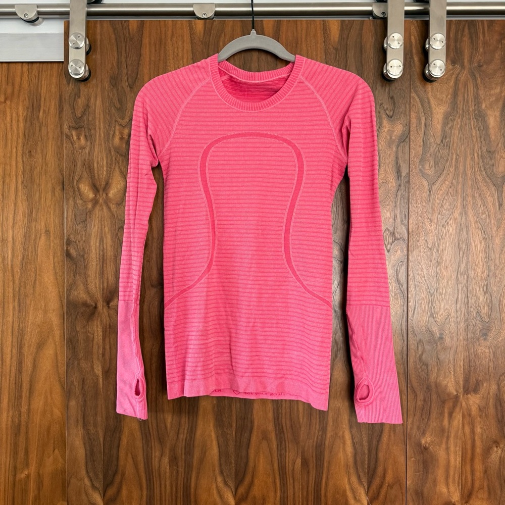 Lululemon Women’s Swiftly Tech Long-Sleeve Shirt